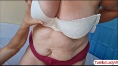 Oynat BBW olgun büyükanne inanılmaz bir oral seks verir