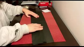 play Prepara conmigo un pedido de bragas de mi tienda mv