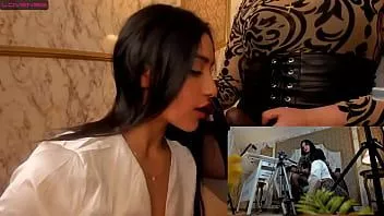 Oynat Seksi latina web kamerası modeli bellaxxx külotlu çoraplı üvey annesiyle oynuyor 2022-09-05 05 31