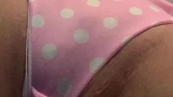 play Panty Dreams präsentiert zum Geburtstag ein Höschen holen