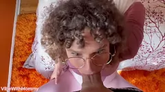 play Hung Stranger daje ryzykowne surowe walenie w owłosie MILF w rajstopach