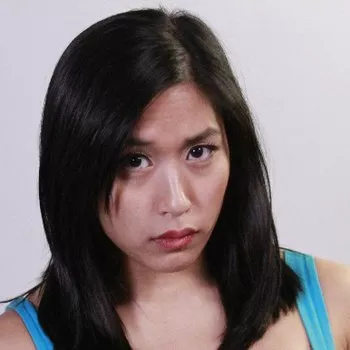 قناة Mia Li